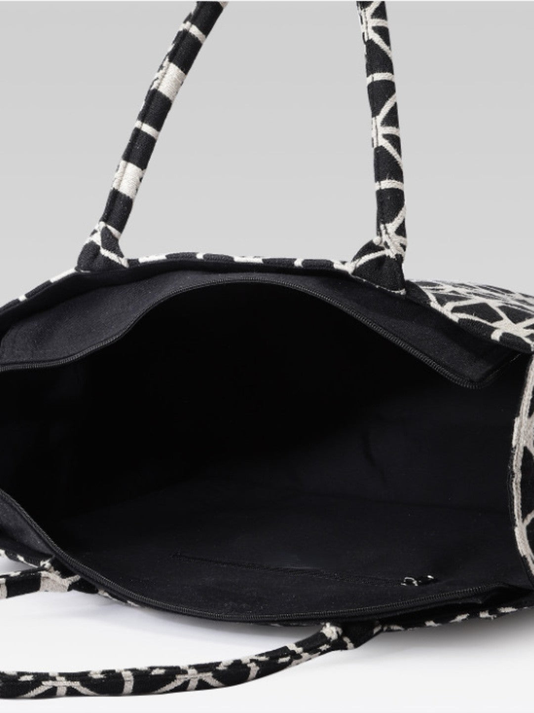 PRIMROSE Black and White Geometric Print