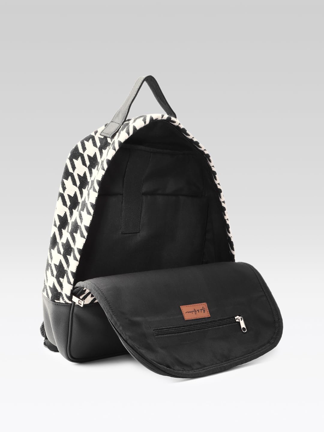 PRIMROSE Backpack Bag, Houndstooth Pattern Jacquard, Black and White.