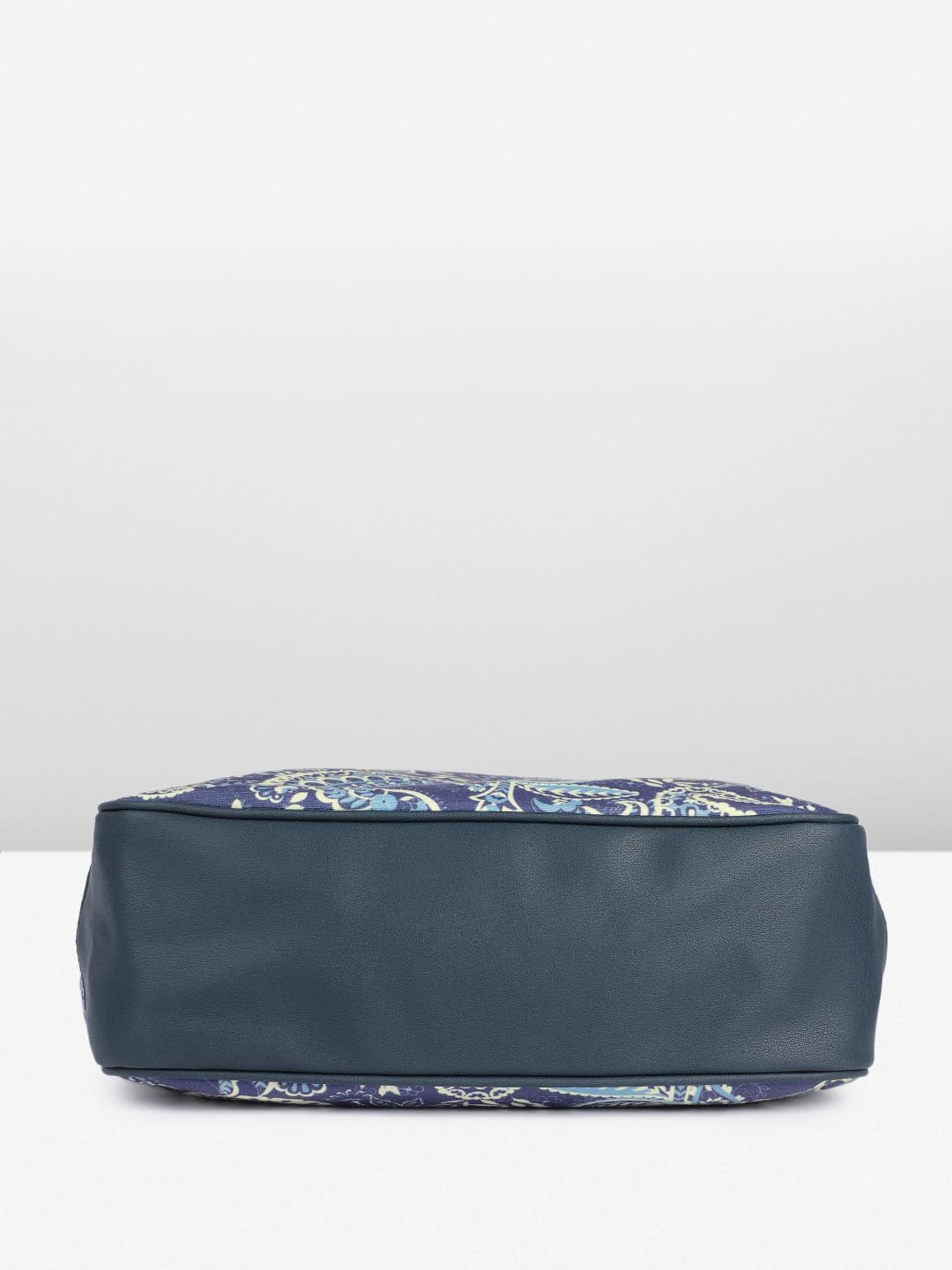 PRIMROSE Floral Paisley Print Tote Bag with Tassel, Navy Blue and White Pattern, Double Handles