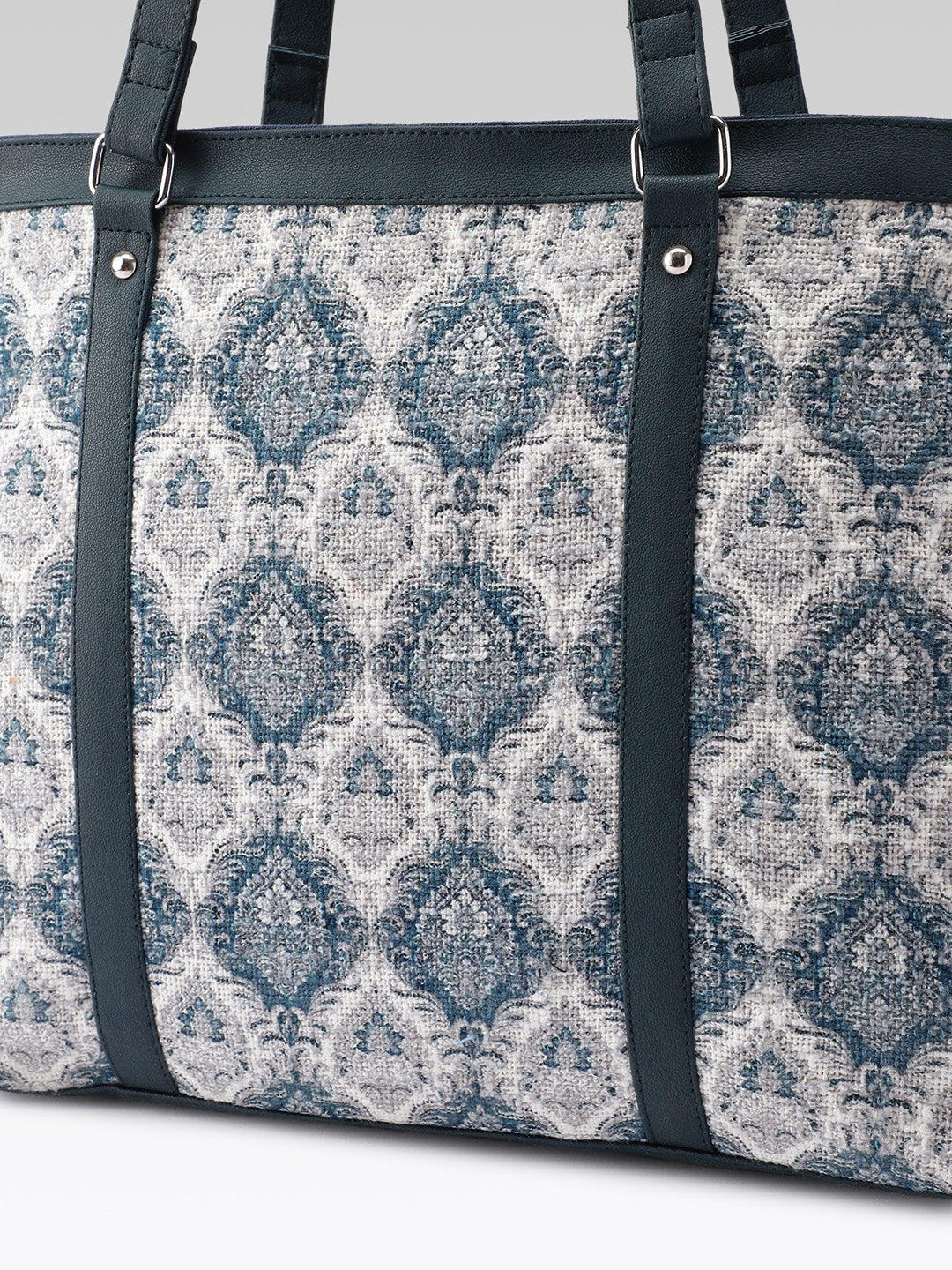 PRIMROSE Blue Tote Bags