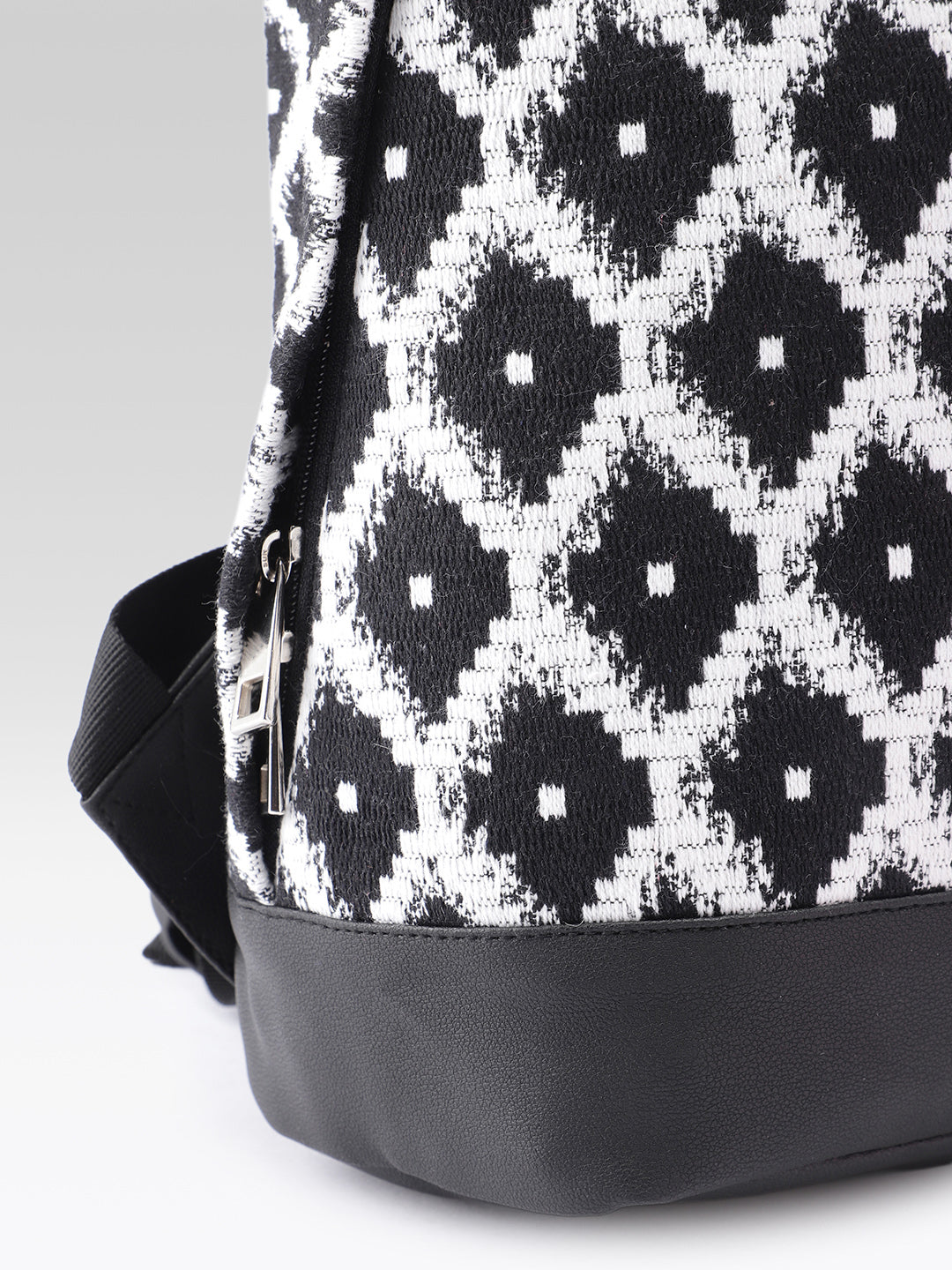 PRIMROSE Backpack with Geometric Diamond Pattern, Black and White, Adjustable Straps