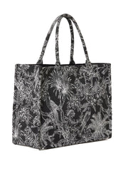 PRIMROSE Women's Black and White Tropical Jacquard Tote Bag