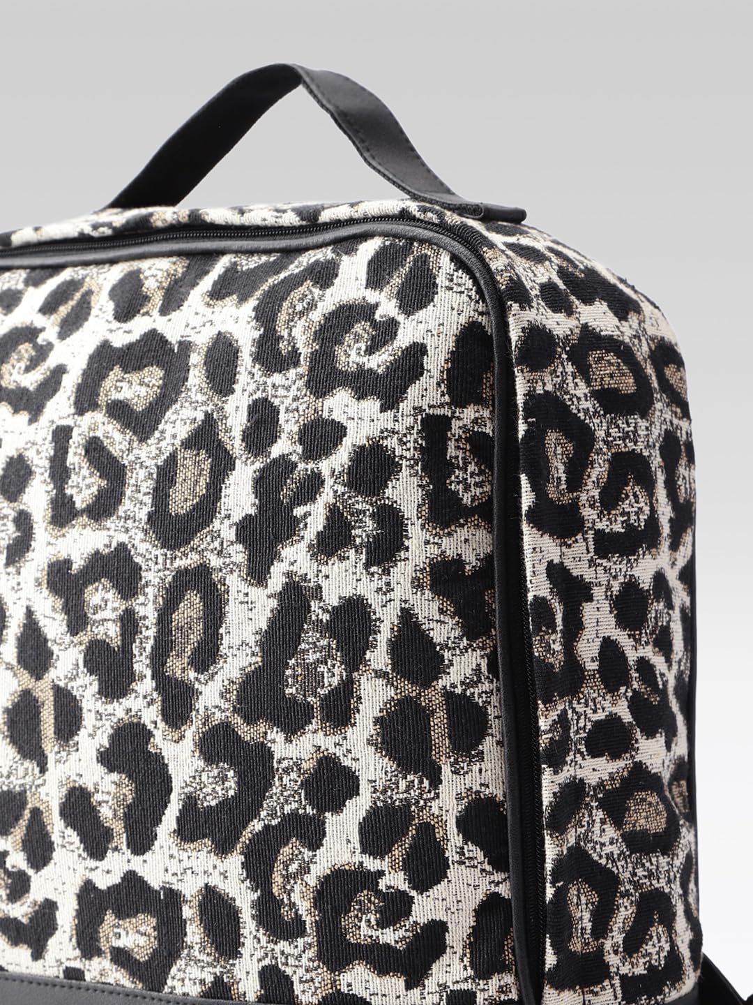 Leopard Print Backpack, Fashion Insulated Cooler Tote, Black and White
